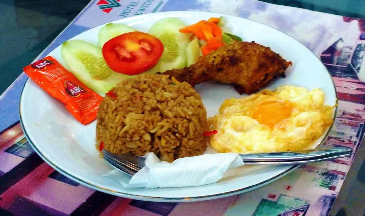Hotel Puri Kwitang Giacarta Esterno foto